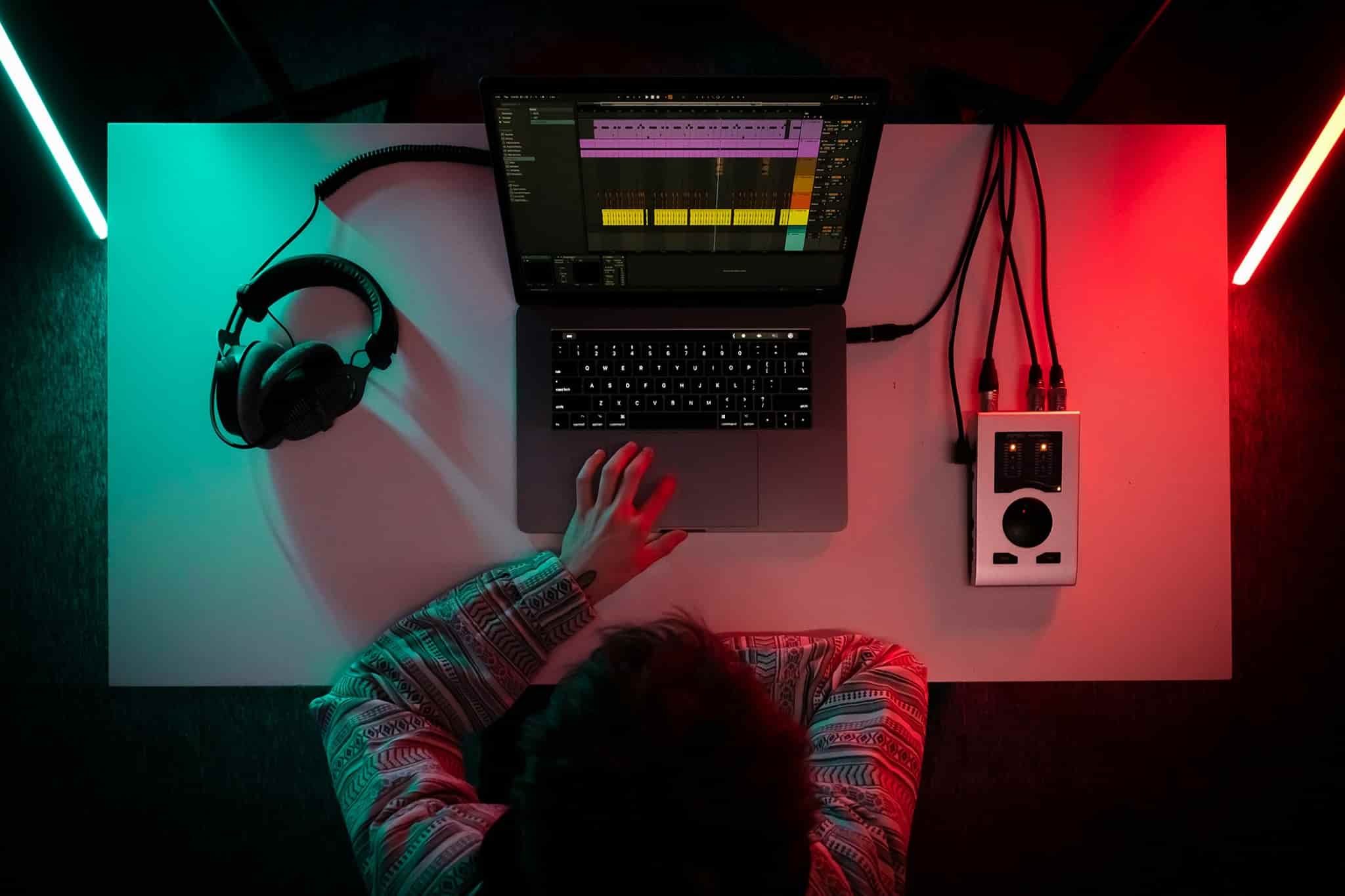 Ableton lessons top view shot