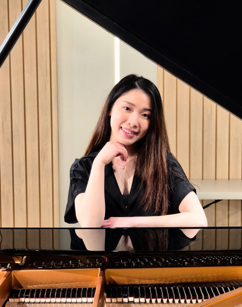 Tina, piano and music theory teacher