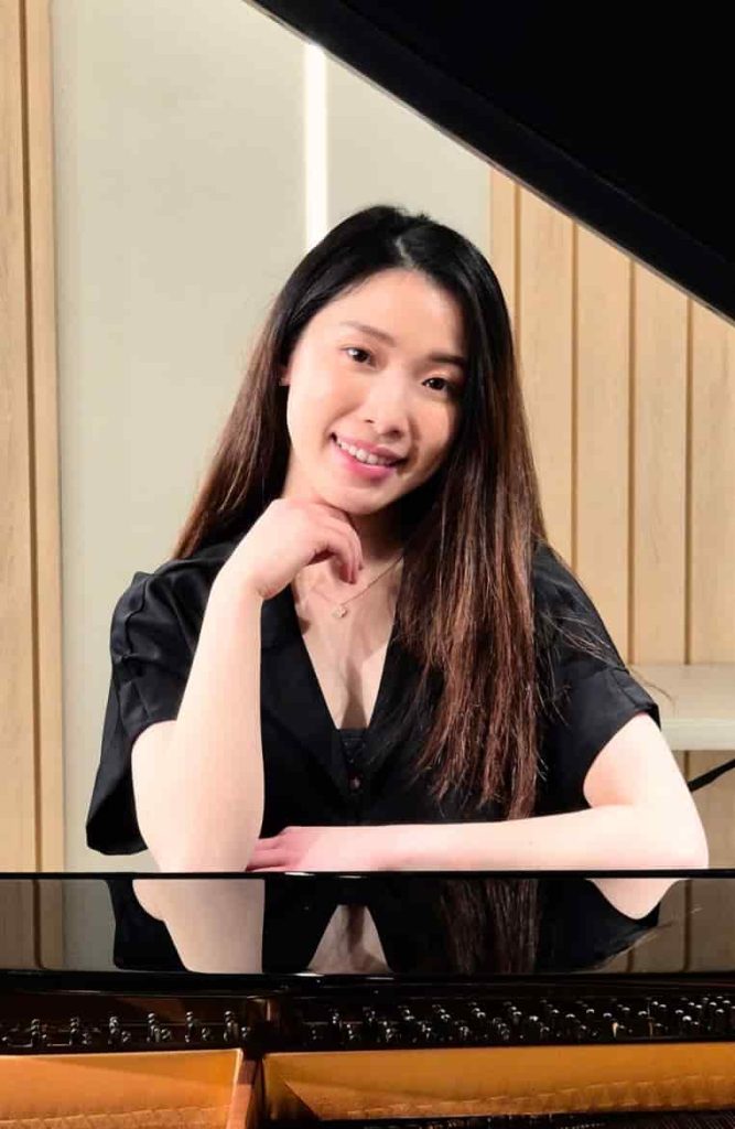 Tina, piano and music theory teacher