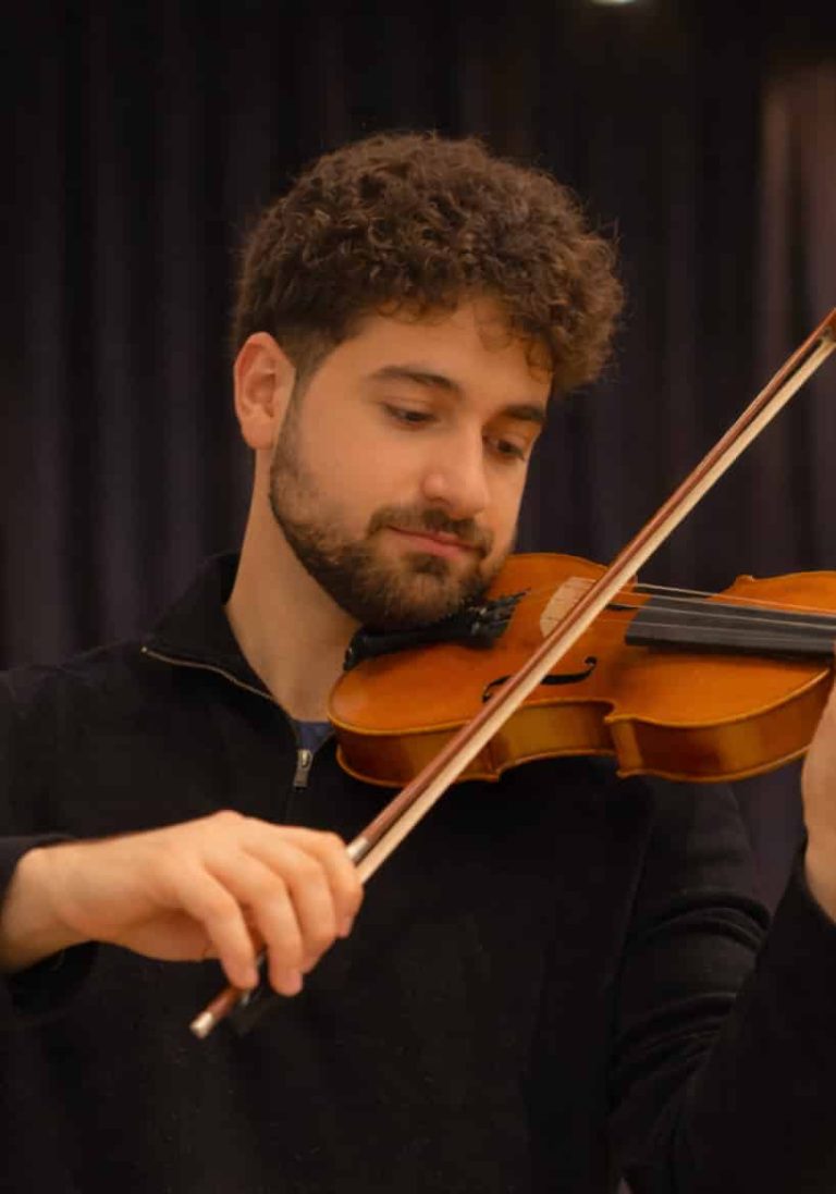 Christian, Violin teacher
