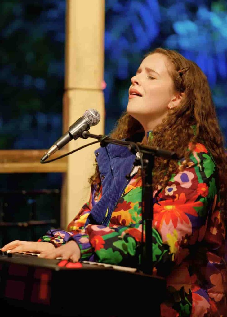 Greer, singing and songwriting teacher