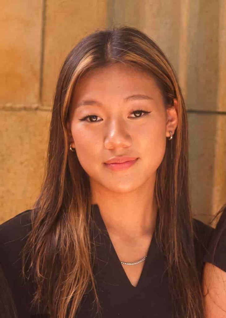 Emily - oboe, bassoon, music composition, music theory and hsc music teacher