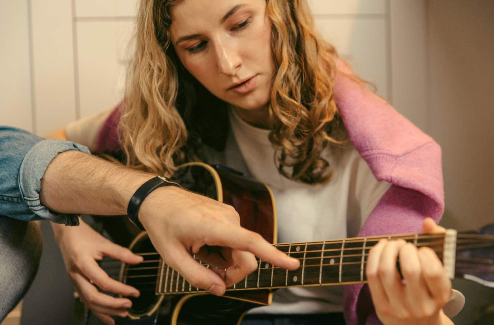 Guitar student in guitar lessons