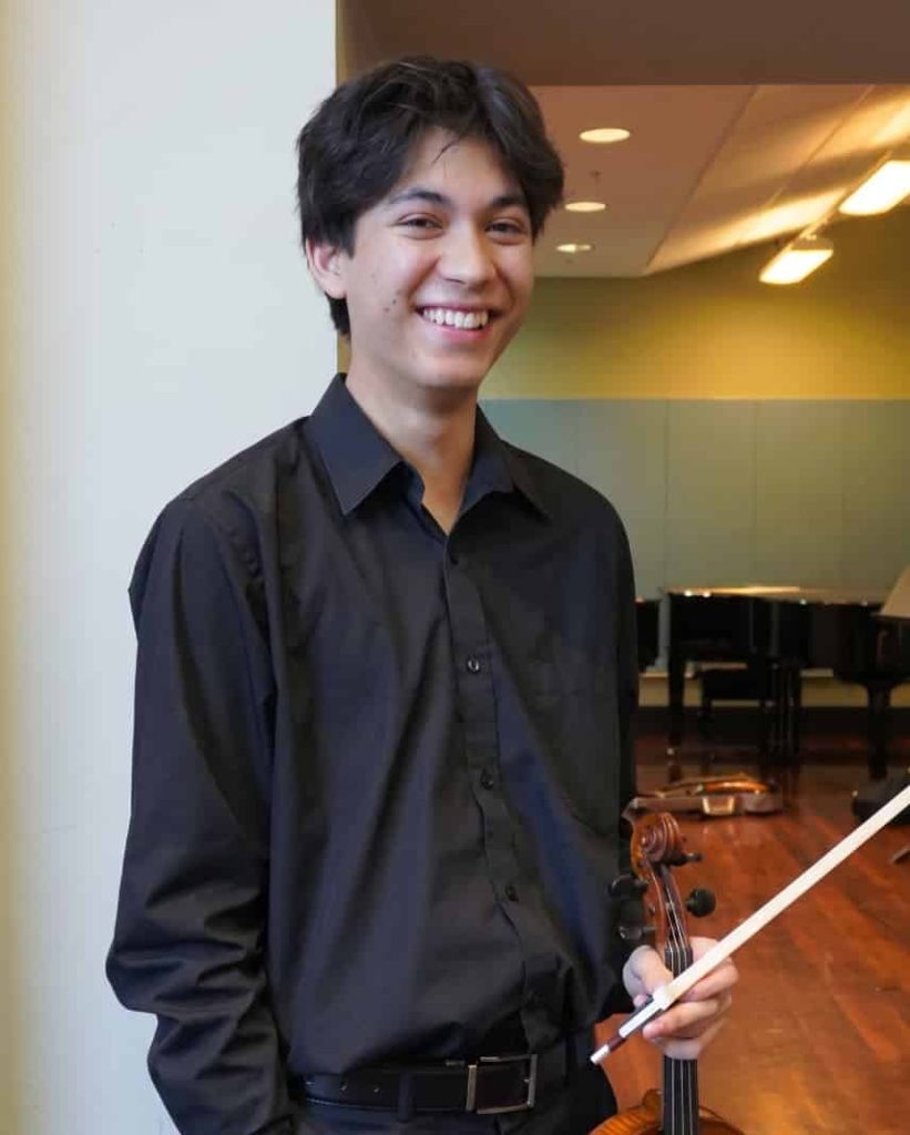 Xavier - Violin, Viola, Music Composition & Theory Teacher