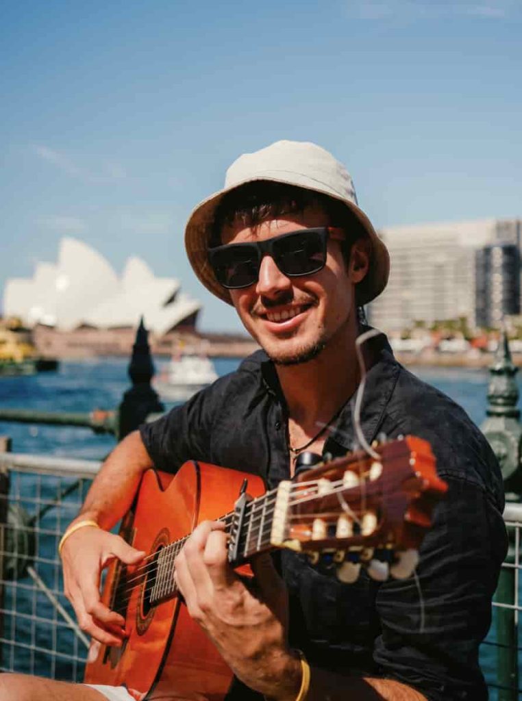 Facundo - Flamenco guitar teacher