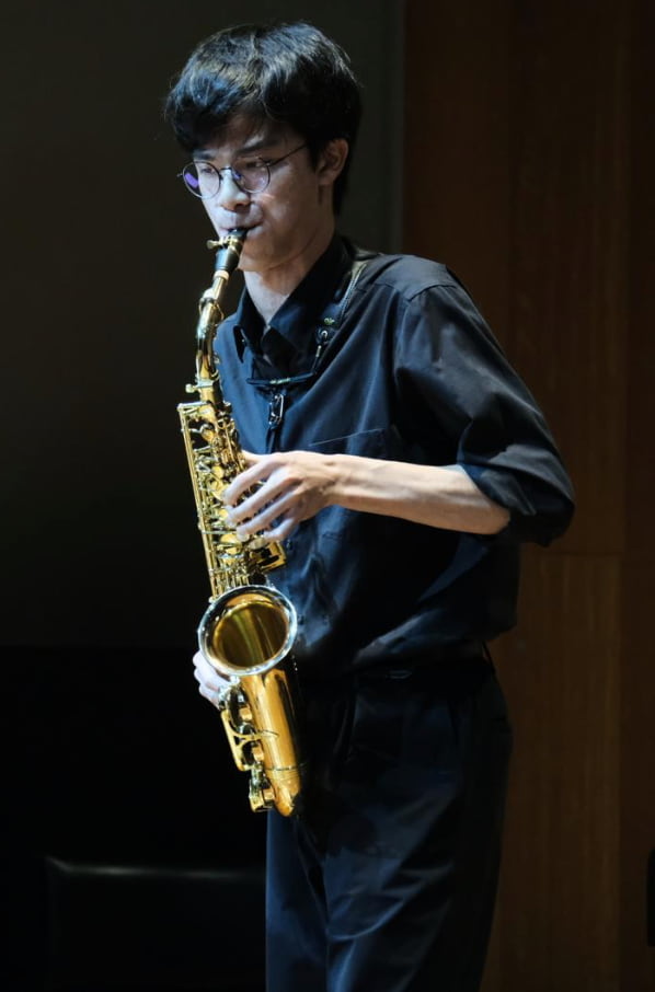 Brian — Saxophone, Clarinet & Composition Teacher