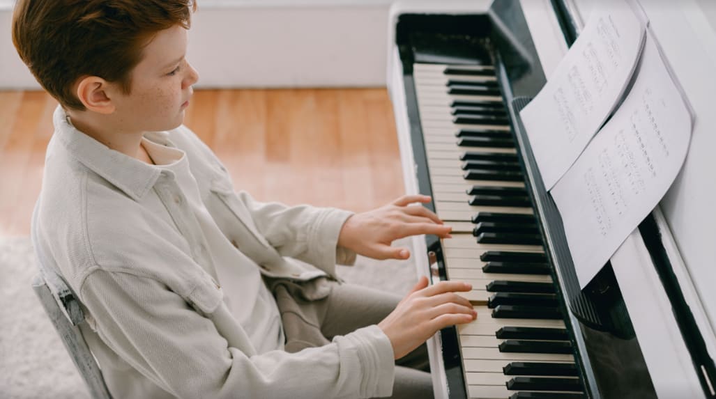 Home setup for online piano lessons