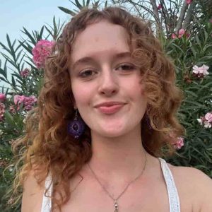 Imogen — Saxophone, Guitar, Theory & Composition Teacher