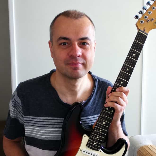 Oles — Guitar & Theory Teacher
