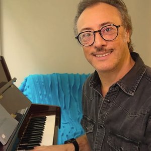 Paolo, singing teacher in Miranda